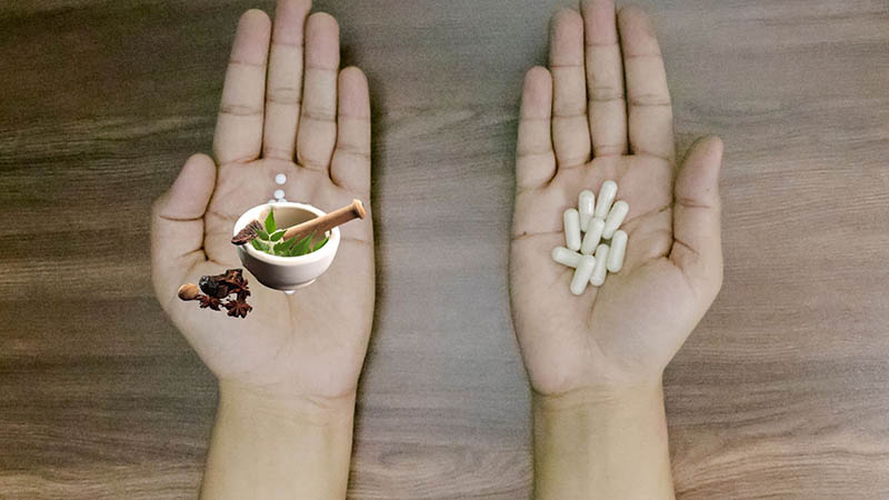 Ayurvedic tips for dandruff and hair fall: Home Remedies vs. Doctor Consultation