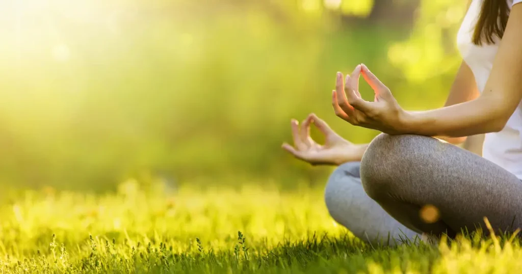 Can Ayurveda and Hormonal Balance Truly Manage IBS in Working Women? Ayurveda IBS treatment for working women