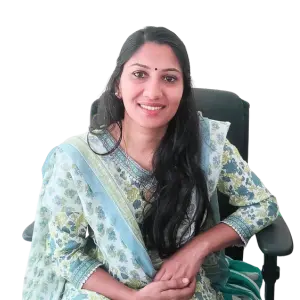Ayurveda doctor , UWAY doctor, Ayurveda doctor consultation, senior doctor, ayurveda doctor