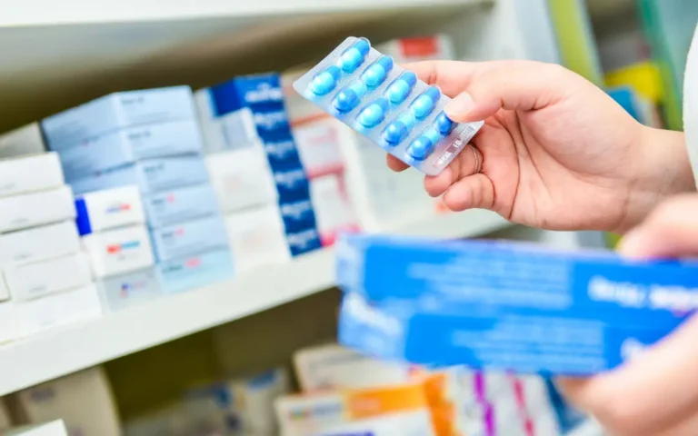 Alcohol & Healthcare: The Indian Paradox We Don’t Talk About Enough Alcohol & Healthcare: The Indian Paradox We Don’t Talk About Enough