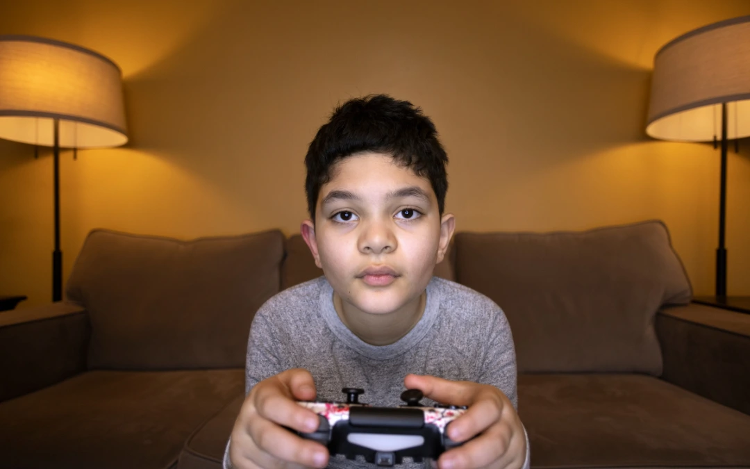 Most Parents Watch the Screen. Few Watch the Hands.